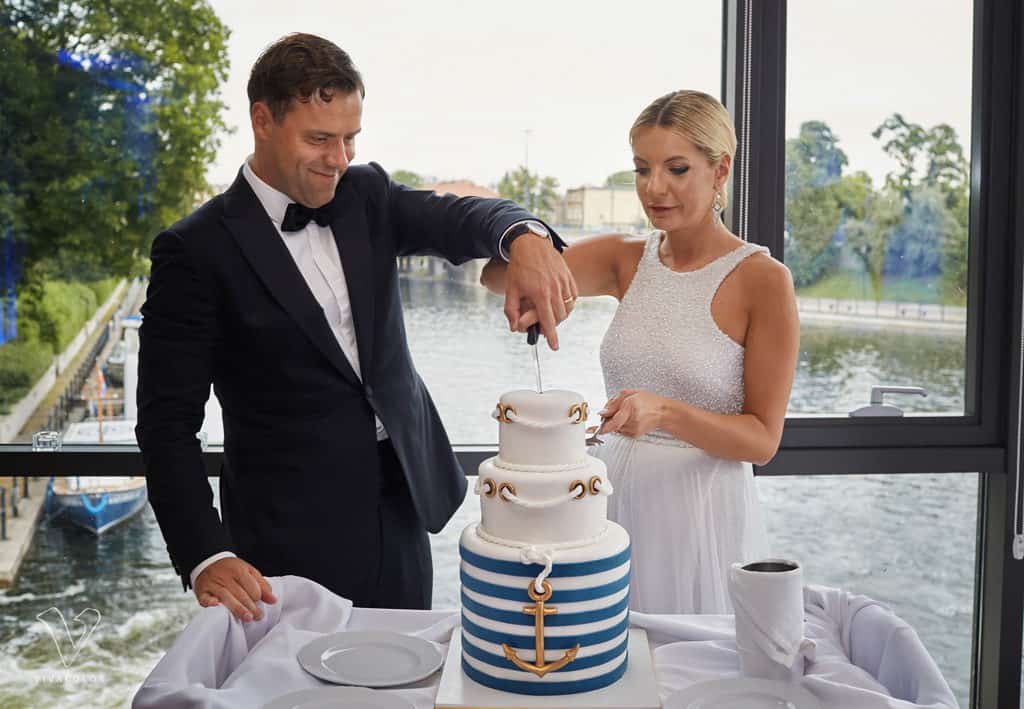 Eleganckie wesele z motywem marynistycznym. marina026 1 25